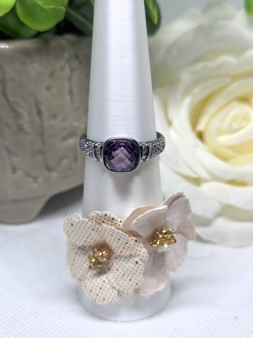 BP Bomb Party "Modern Glamour" RG21720 Hematite Plated Ring